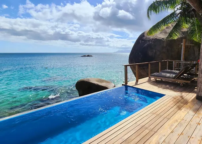 Marquise & Infinity Villas