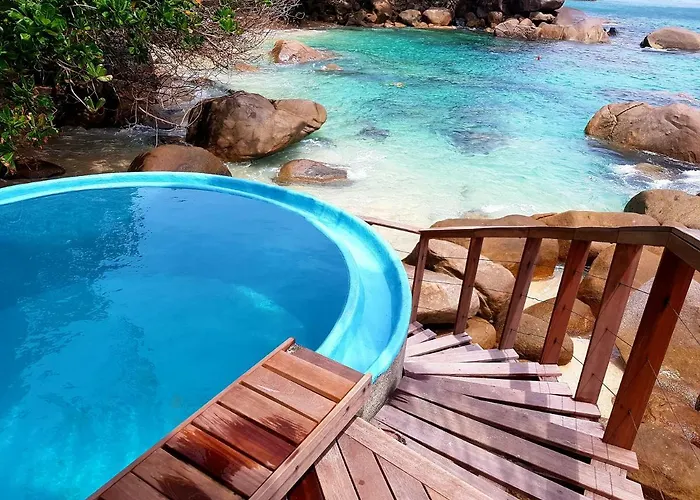 Marquise & Infinity Villas